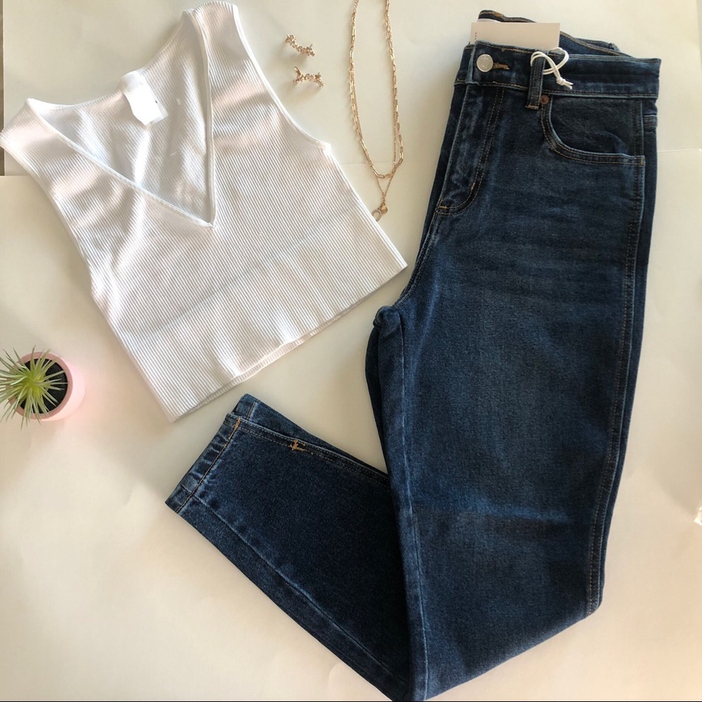 High Rise Side Slit Mom Skinny jeans